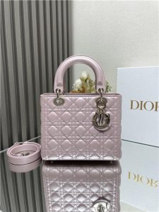 Medium Lady Dior Bag M0565 Pink Pearlescent-1.jpg