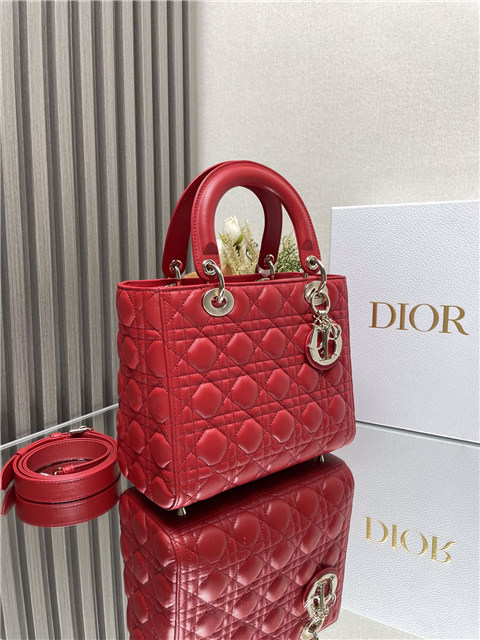 Medium Lady Dior Bag M0565 Red Lambskin-2.jpg