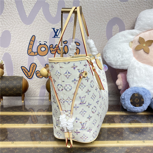 Neverfull MM M24905-2.jpg