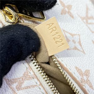 Pochette Metis East West M46914-9.jpg