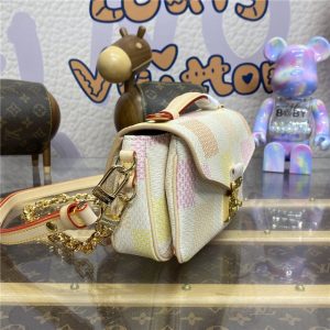 Pochette Metis East West N40749-2.jpg