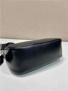 Prada Re-Edition 2005 1BH204 Black Nappa Leather-5.jpg