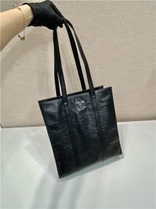 Small Antique Nappa Leather Tote 1BG459 Black-3.jpg