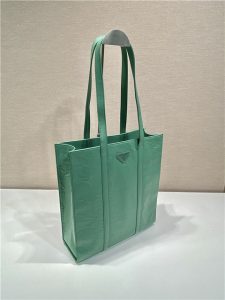 Small Antique Nappa Leather Tote 1BG459 Green-3.jpg