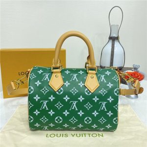 Speedy P9 Bandouliere 25 M24423 Green-3.jpg