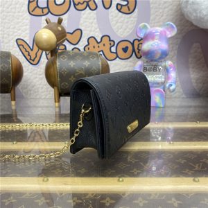 Wallet On Chain Lily M46919 Black-2.jpg