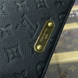 Wallet On Chain Lily M46919 Black-5.jpg