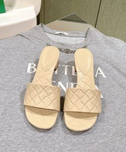 Bottega Veneta Womens Amy Mule-2