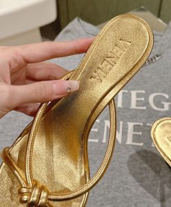 Bottega Veneta Womens Blink Mule-9