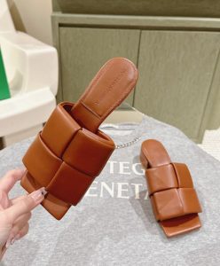 Bottega Veneta Womens Patch Mule-5