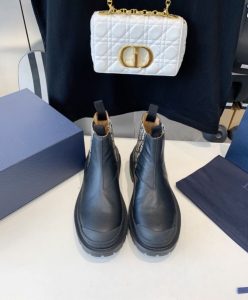 Dior Unisex Explorer Chelsea Boot Black-2