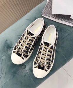 Dior Womens Walk N Dior Sneaker-2