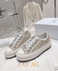 Dior Womens WalknDior Platform Sneaker-3