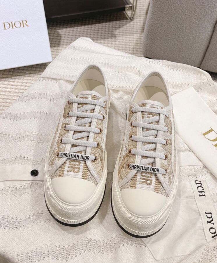 Dior Womens WalknDior Platform Sneaker Golden-2