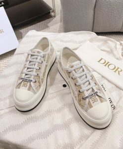 Dior Womens WalknDior Platform Sneaker Golden-3