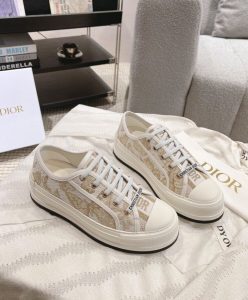 Dior Womens WalknDior Platform Sneaker Golden-4