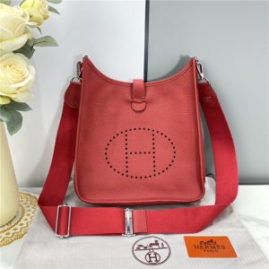 Evelyne PM Shoulder Bag 1189 Red Clemence Original leather-1.jpg