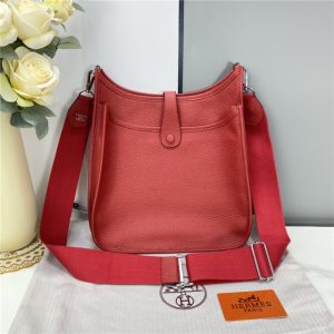 Evelyne PM Shoulder Bag 1189 Red Clemence Original leather-3.jpg