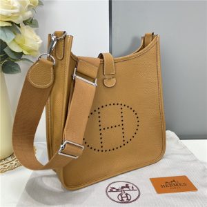 Evelyne PM Shoulder Bag 1189 Tan Clemence Original leather-2.jpg