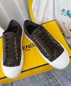 Fendi Unisex Domino-2