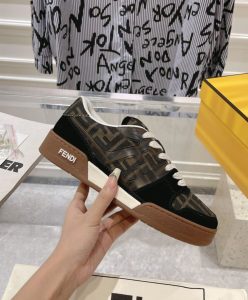 Fendi Unisex Match 8E8470-7