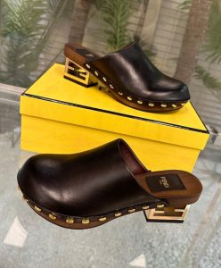 Fendi Womens Baguette Show 8Z8376 Black-5