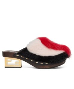 Fendi Womens Baguette Show 8Z8388 Red-1