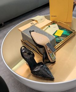 Fendi Womens First 8J8367-10