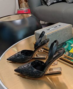 Fendi Womens First 8J8367-6