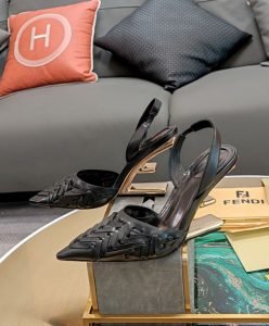 Fendi Womens First 8J8367-7