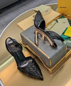 Fendi Womens First 8J8367-9