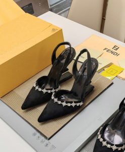 Fendi Womens First 8J8368 Black-4