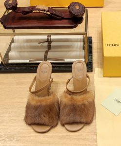Fendi Womens First 8R8212-2