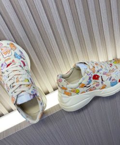 Gucci Unisex Animal Print Rhyton Sneaker 738878 Cream-5