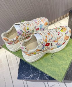Gucci Unisex Animal Print Rhyton Sneaker 738878 Cream-6