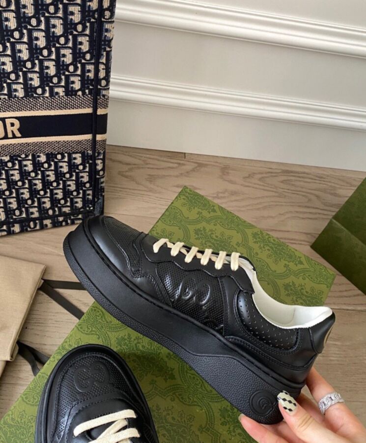 Gucci Unisex GG embossed sneaker Black-6