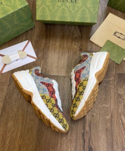 Gucci Unisex Rhyton GG Multicolor Sneaker Yellow-6