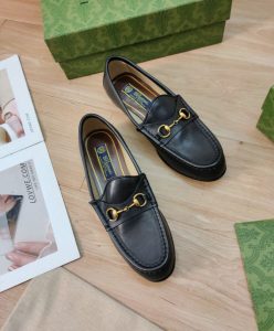 Gucci Womens 1953 Horsebit Leather Loafer 307929 Black-2