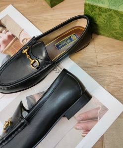 Gucci Womens 1953 Horsebit Leather Loafer 307929 Black-6