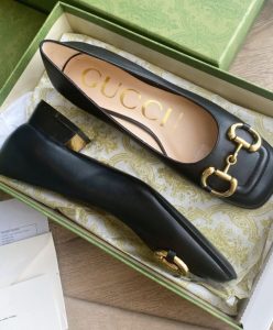 Gucci Womens Ballet Flat With Horsebit-5