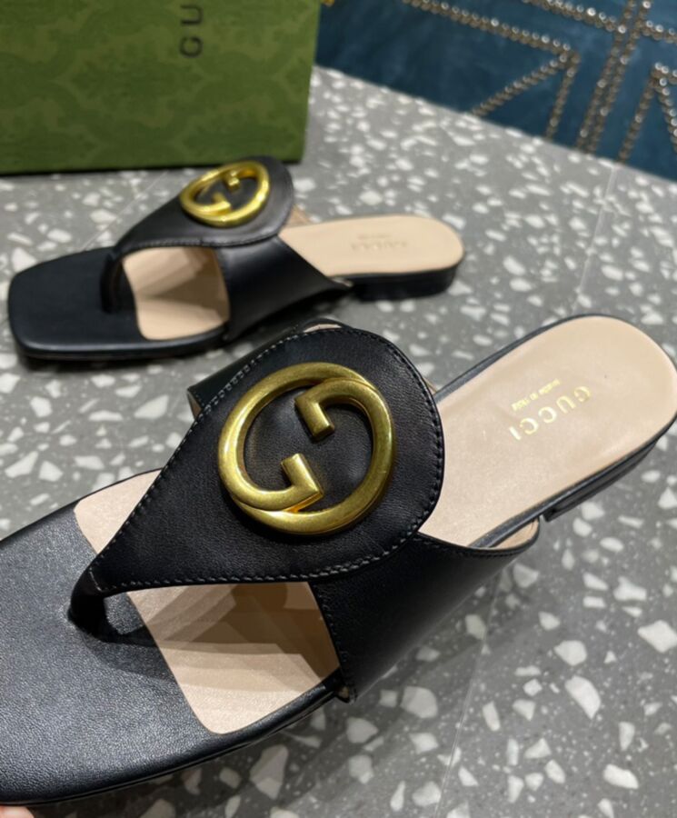 Gucci Womens Blondie Thong Sandal 739048-8