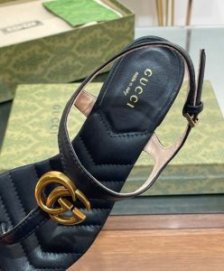 Gucci Womens Double G Sandal 674840-8