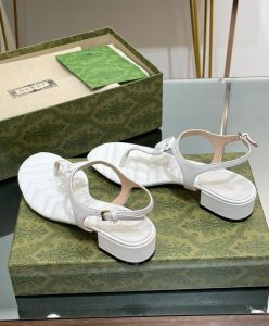 Gucci Womens Double G Thong Sandal 739175 Cream-6