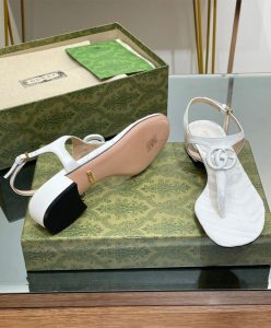 Gucci Womens Double G Thong Sandal 739175 Cream-9