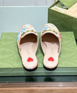 Gucci Womens GG Flora Princetown Slipper 727197 Gray-7