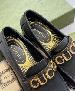 Gucci Womens Gucci Leather Loafer Black-9