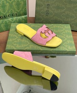 Gucci Womens Interlocking G Cut-Out Sandal 694451-10