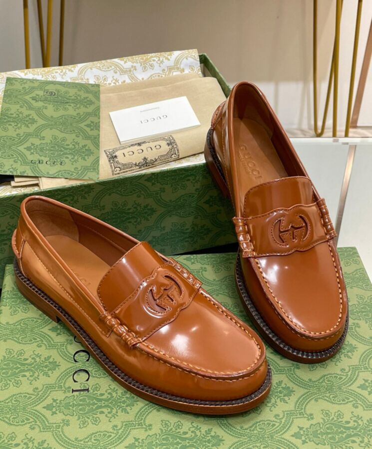Gucci Womens Interlocking G Loafer 738676-3