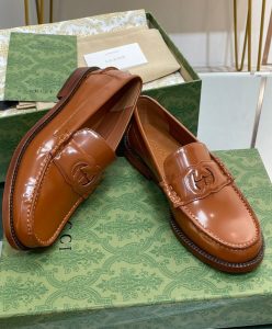 Gucci Womens Interlocking G Loafer 738676-4