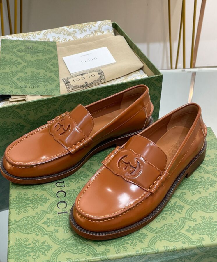 Gucci Womens Interlocking G Loafer 738676-5